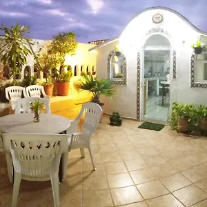  Hostal Alexandross México